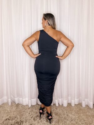 Vestido ombro só